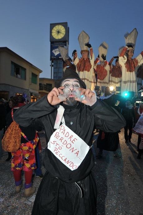 Ingrandisci la foto
